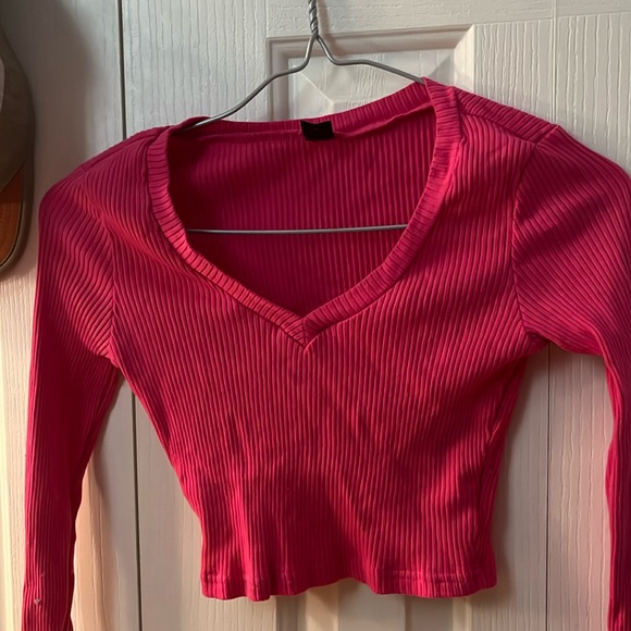 SHEIN crop top - Picture 1 of 2